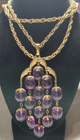 Vintage Crown Trifari Purple Lucite Waterfall Gold Tone 3 Strand Chain Necklace
