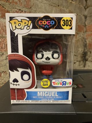 Funko Pop Disney Pixar Coco Miguel Gitd 303 - Toys R Us Exclusive S&h Usa