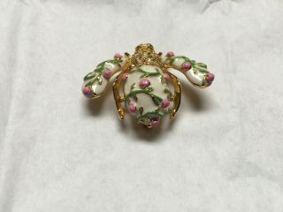 Joan Rivers Roses On The Vine Bee Pin