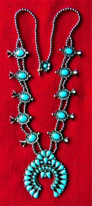 Vintage Costume Jewelry Turquoise/silver Squash Blossom Necklace