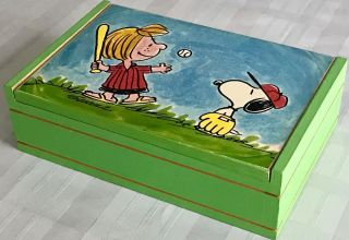 Vintage 1971 Anri “peppermint Patty & Snoopy” Music/jewelry Box