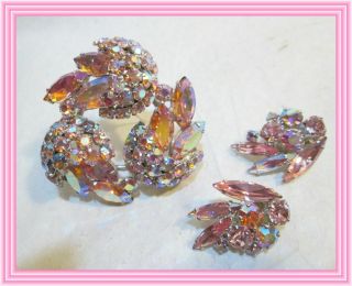 Sherman Hot Pink Ab - Triple Flower Pot Cluster Motif Brooch & Earring Set Nr