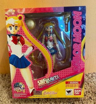 Pretty Guardian Sailor Moon Shf S.  H.  Figuarts Action Figure Bandai