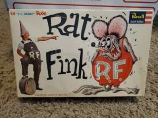 Revell Ed " Big Daddy " Roth 1963 Rat Fink Model Kit