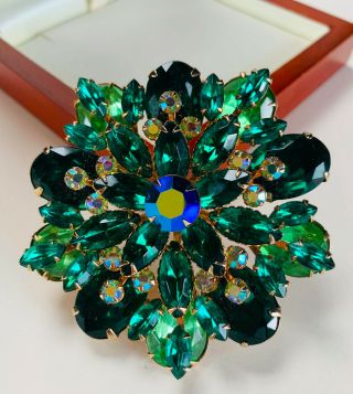 Vintage Jewellery Large Sparkling Green Rhinestone Gold Plated Brooch/pin