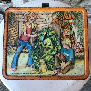 Vtg Rare Sigmund And The Sea Monsters Aladdin Metal Lunchbox Sid & Marty Kroft