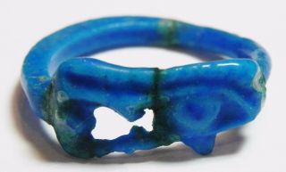 Zurqieh - Af2445 - Ancient Egypt.  Time Of King Tut Faience Ring.  Eye Of Horus