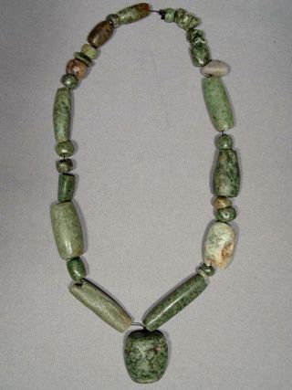 Ancient Pre - Columbian Mayan Maya Green Stone Necklace With Mask Pendant Bead