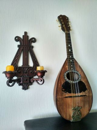 Mandolin.  Ancient Mandola.  Italy.  Vinetia.  Ethnic Instrument.  Italian Lute.  Love Tool