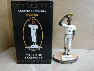 Pittsburgh Pirates Roberto Clemente Figurine Pnc Park Clemente Statue 2007 Sga