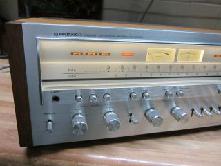 Pioneer SX - 1250 Vintage (1976) Stereo Receiver (160 WC) 2