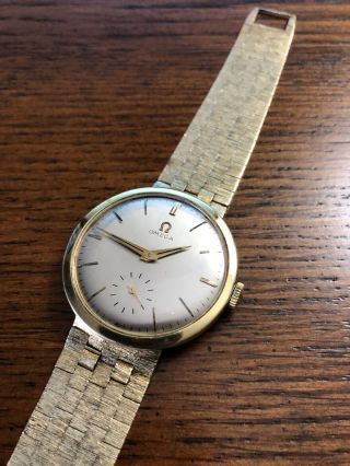 Very Rare Men ' s Vintage OMEGA 18K Yellow Gold Hand - Winding Watch 1956 Running 2