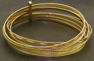 Gm Designer Signed Vintage 18k Gold High Fashion 7 - Piece Bangle Bracelet Set