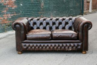 Vintage Leather Chesterfield Sofa brown tufted Loveseat couch with nailhead trim 2