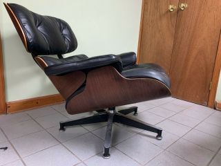 Vintage Eames For Herman Miller Lounge Chair 1981