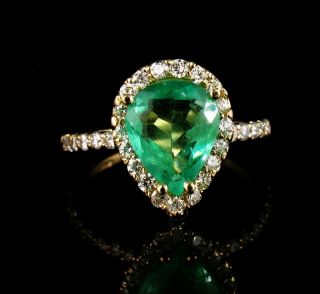 Vintage Estate Natural 3.  0ctw Colombian Emerald & Diamond Halo 14k Gold Ring