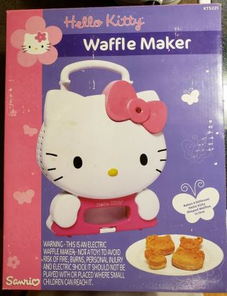 Sanrio Hello Kitty Waffle Maker 4 Mini Waffles 2004 Kt5221 Rare -