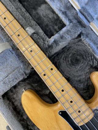 Vintage 1975 Fender Precision Bass Guitar USA 4 String Natural Finish Hard Case 3