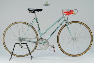 Vintage Bianchi Campione Del Mondo Ladies Road Bike Campagnolo Nuovo Record 1975