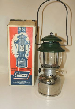 Rare Vintage Coleman 242e Lantern Kerosene 1 Made In Canada 66