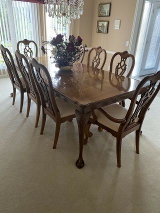 Vintage Thomasville Dining Room Set - 8 Chairs With Table,  2 Leafs