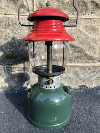 Vintage 1951 Coleman Christmas Lantern 200A 12/51 Sunrise Pyrex Green Red Lamp 3