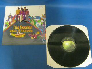 Record Album The Beatles Yellow Submarine Nothing Is Real Yex 715 602