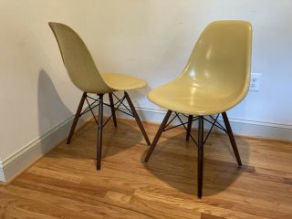 Set Vintage Herman Miller And Modernica Eames Fiberglass Side Shell Chairs
