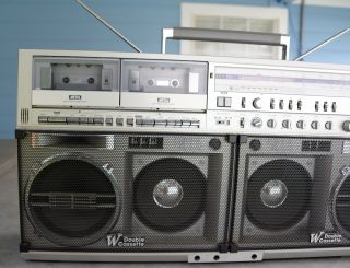 Sharp GF - 777 vintage boombox / ghettoblaster - very large and incharge model 2