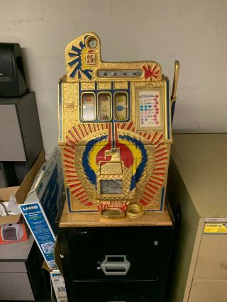 Vintage Mills " War Eagle ".  25 Cent Slot Machine