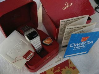 Rare Vintage Omega Constellation Led Wach Cal1603 Org Box & Papers In Exc Cond