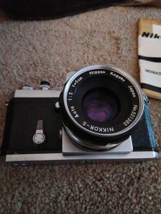 Vintage Nikon F camera Serial 6402920 1:2 f=5cm lens Nikkor Nippon prism case 2