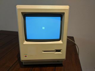 Vintage Apple Macintosh 128k With - M0001