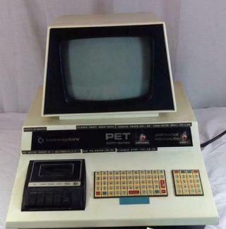 Vintage Commodore Pet 2001 Series With Chiclet Keyboard And Cassette