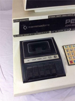 Vintage Commodore PET 2001 Series With Chiclet Keyboard And Cassette 2