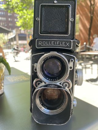 Vintage Rollei Rolleiflex 2.  8c Zeiss Planar Tlr 120 Medium Format Film Camera