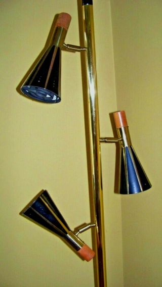 Vtg.  Mcm Stiffel By Raymond Loewy Design Tension Pole Lamp - Spectacular