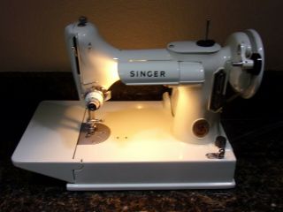 Vintage Singer 221k Green Featherweight Portable Sewing Machine W/case