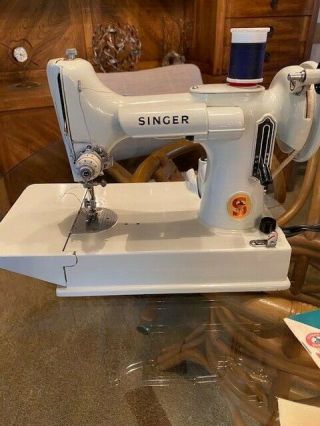 Vintage Singer 221k Featherweight Portable Sewing Machine,  S/n Ev909743