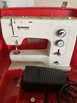 Vintage Bernina Sewing Machine 830 Record -