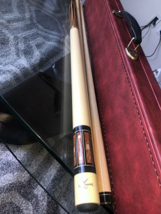 1991 Vintage Meucci Pool Cue w/ 2 shafts and case 3