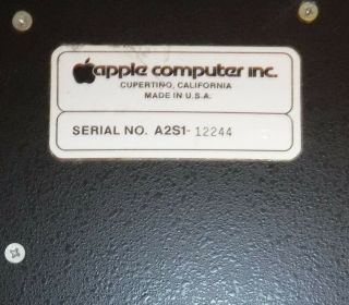 Vintage Apple II Computer Model A2S1 With Apple Language Card - Powers on 2