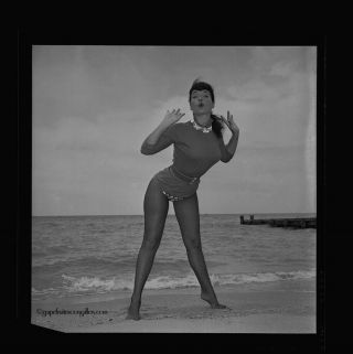 Bettie Page 1954 Camera Negative Bunny Yeager Estate Kissing Pose Pinup 2
