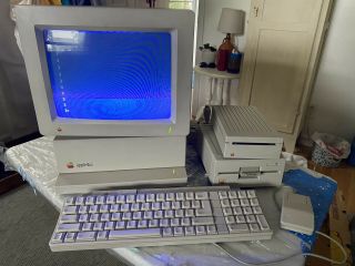 Vintage Apple Iigs Computer Bundle,  A2s6000 (rom03),  Monitor,  Drives,  Manuals