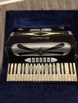 Vintage Italian Contello accordion Pearl 120 Button 41 Keys W/Case And Music 3