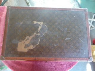 VINTAGE Louis Vuitton Hard Sided Suitcase,  Early,  24 - 15 1/4 - 8 1/2 2
