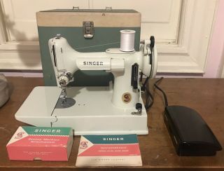Vintage 1964 Singer 221k White Featherweight Sewing Machine W/ Accessories