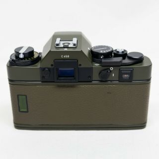 Leitz Leica R3 35mm Vintage Film SLR Camera Safari Olive w/ 50mm f2 Summicron - R 3
