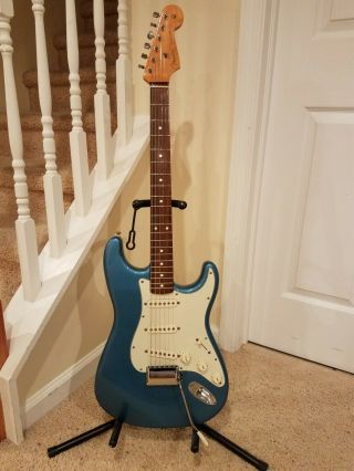 Fender Classic Series 60s Stratocaster - Lake Placid Blue With G&g Vintage Case