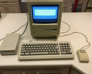 Vintage Macintosh 512k M0001w,  3.  5 Apple Drive,  Software,  1st Macworld